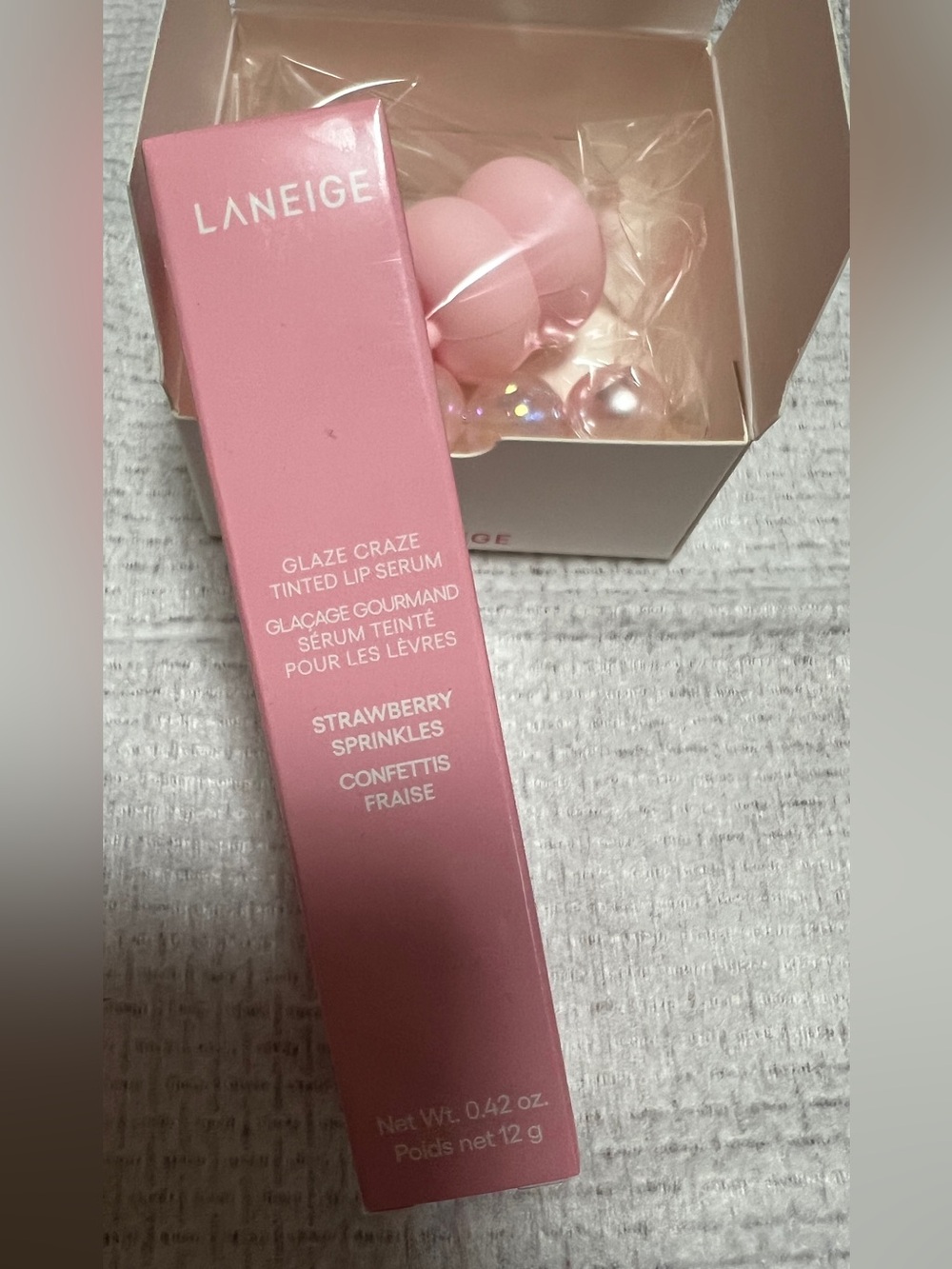 LANEIGE Glaze Craze Tinted Lip Serum - Strawberry Sprinkles (Pink) & keychain